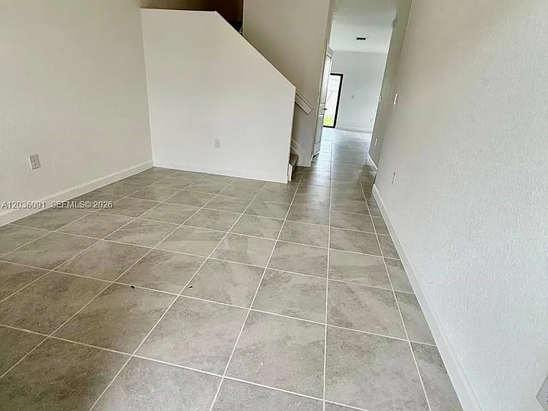 1539 NW 1st #1 — Photo 5