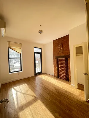 Rented by Corcoran | media 14