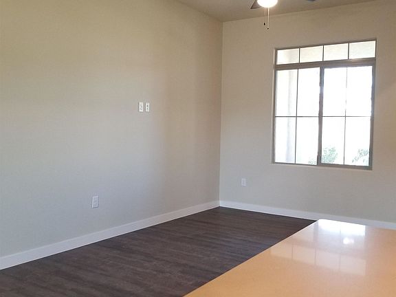 5th image of 1500 E Wahalla Ln