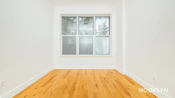 Rented by Nooklyn NYC LLC | media 9