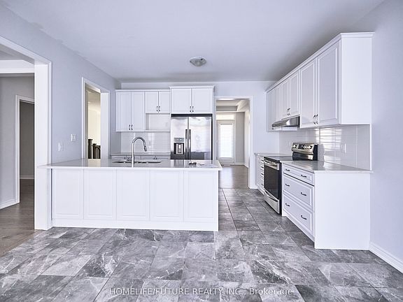 4th image of 23 Faimira Ave