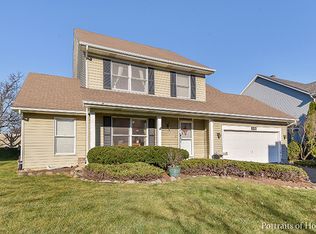282 Windsor Dr, Bartlett, IL 60103