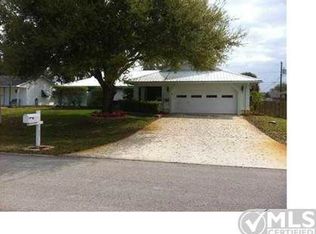 2161 SE Stonecrop St, Port Saint Lucie, FL 34984