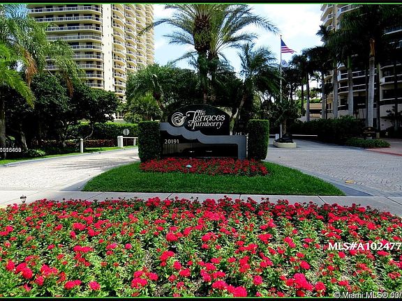 2nd image of 20191 E Country Club Dr APT 1202
