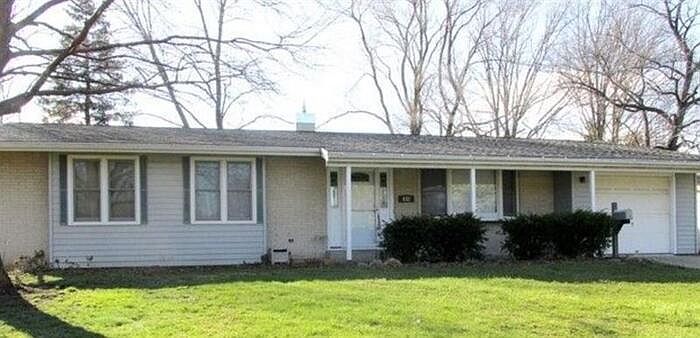1st image of 632 Coventry Ln