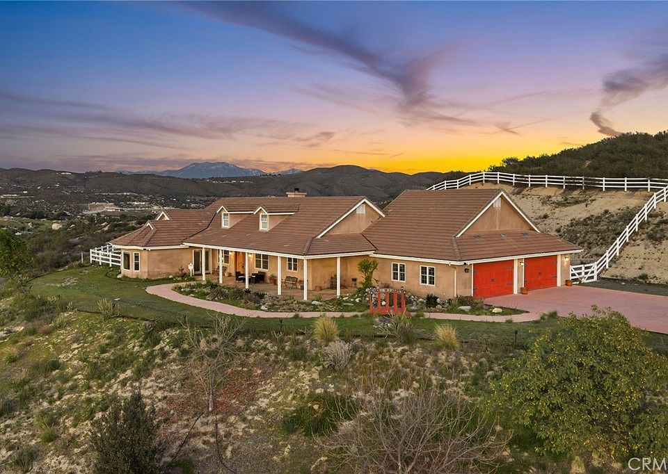 1st image of 39339 Calle Conejo