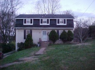 7004 Panama Dr, Hermitage, TN 37076