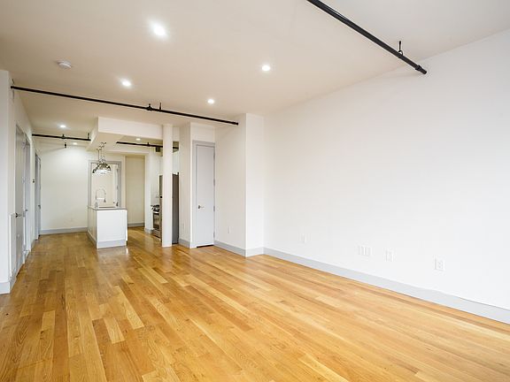 5th image of 48 Meserole St APT 5C