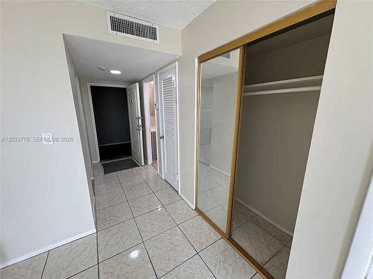16740 NE 9th Ave #303 — Photo 11