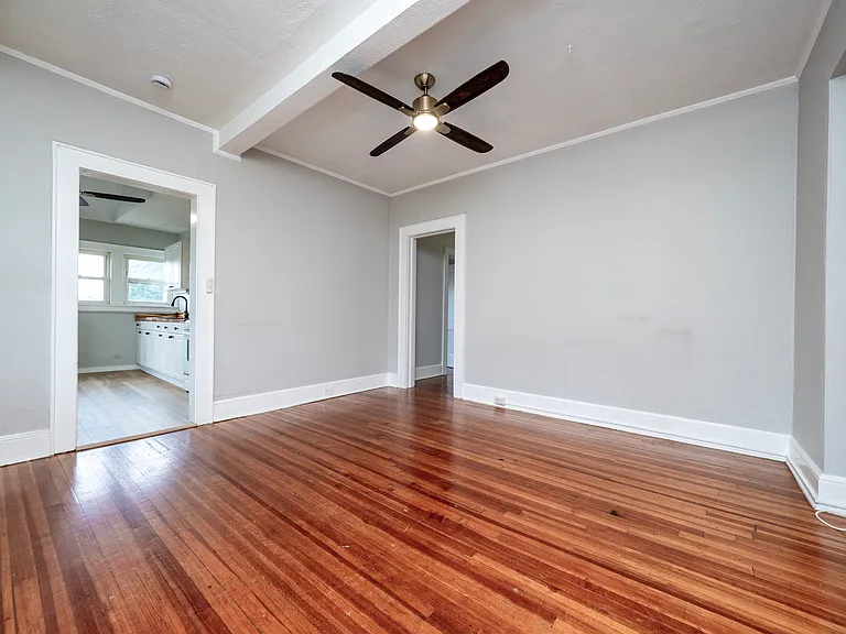 33 Seaview Ave #3A — Photo 16