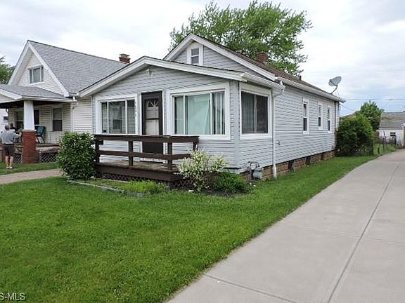 2nd image of 5806 Velma Ave