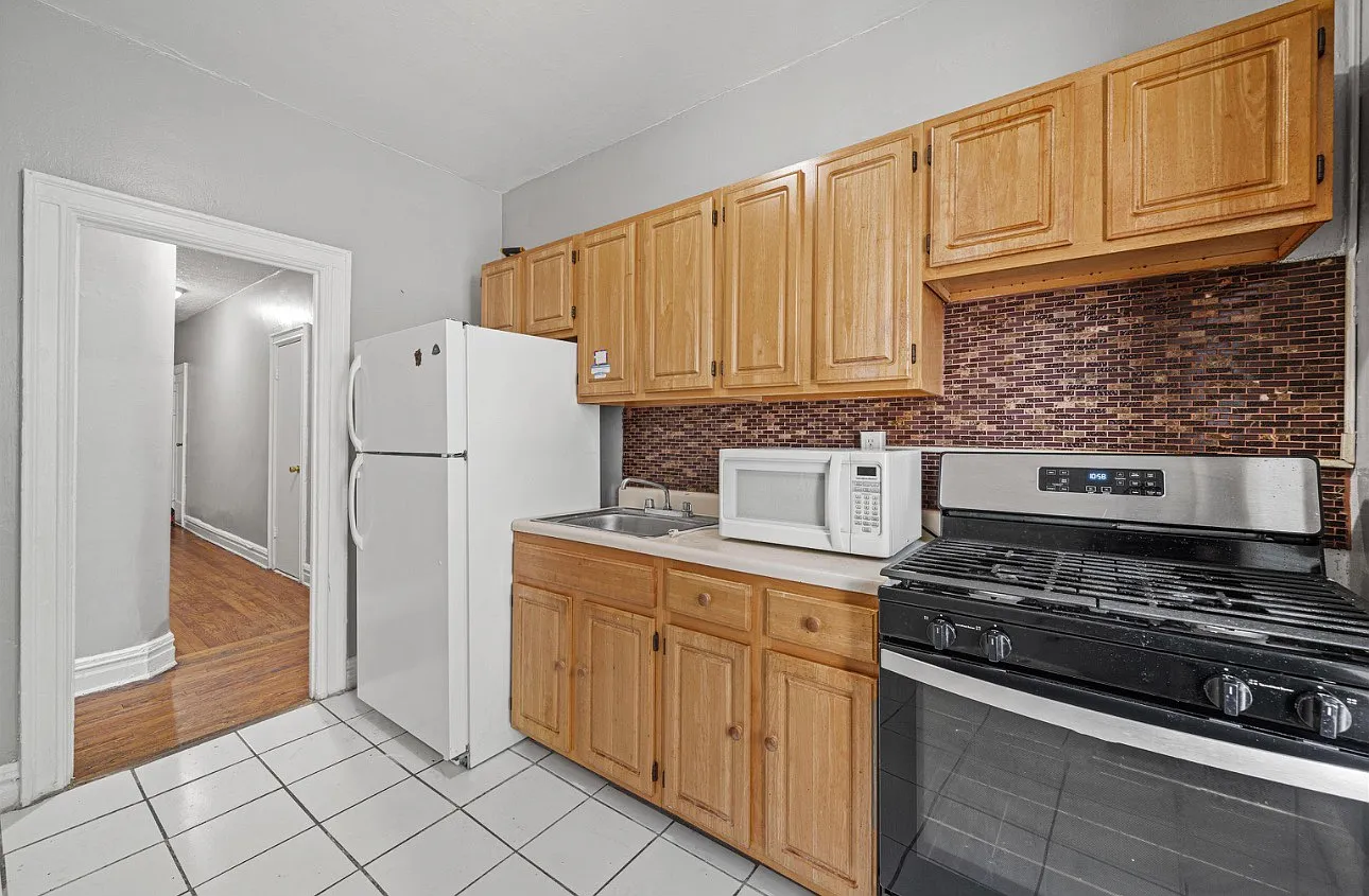 1 bed, 600 sqft, $1,500 — Photo 2