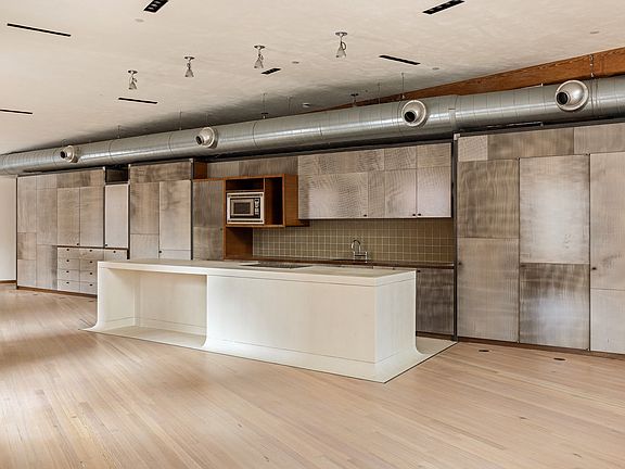 4th image of 40 W 13th St APT 7