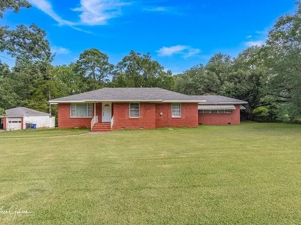 906 Lincoln Dr, Shreveport, LA 71107