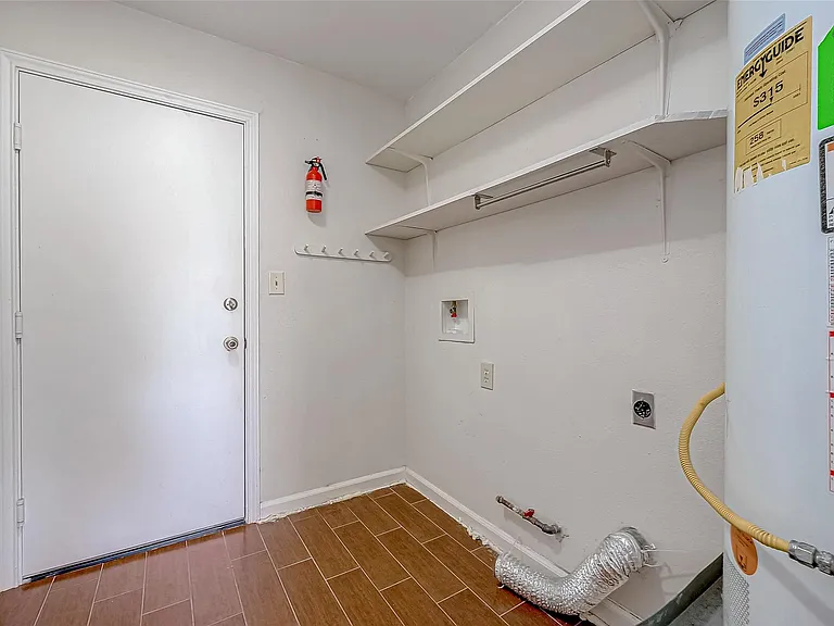 2022 Highland Hills Dr — Photo 19