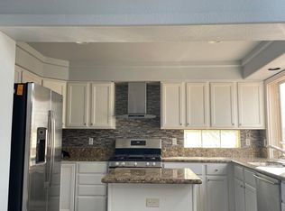 9185 S Roadrunner Dr, Littleton, CO 80129