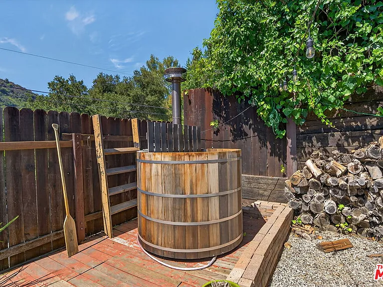 21549 Summit Trl — Photo 37