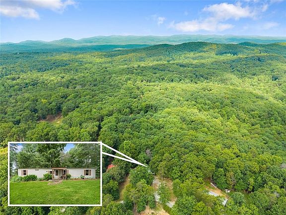 2nd image of 37 Adrianne Ln