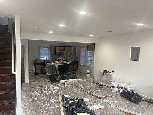 5th image of 168-04 115th Ave #1