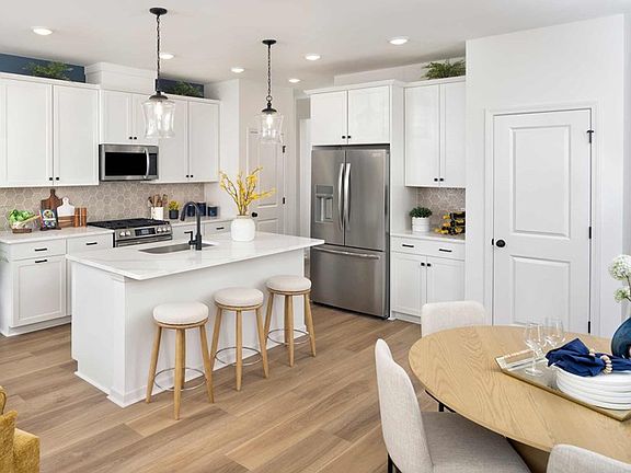 The Bluestar - Kitchen