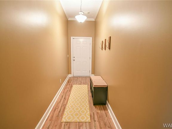 3rd image of 5712 Bridle Ln