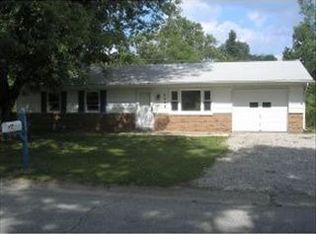 1821 S Shawnee Dr, Ellettsville, IN 47429