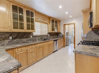 13811 Valerio St, Van Nuys, CA 91405