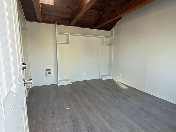 2nd image of 430 S Holladay Dr #1