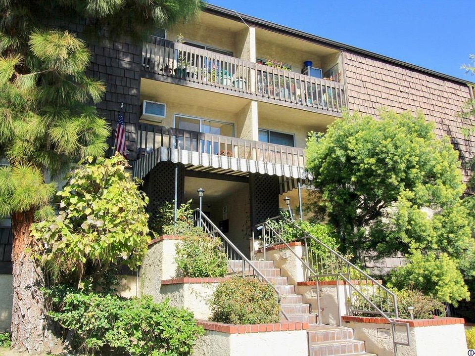 1st image of 365 Burchett St Unit 204
