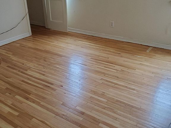 2nd image of 655 N West Knoll Dr #4