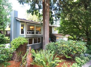 8430 NE 169th St, Kenmore, WA 98028