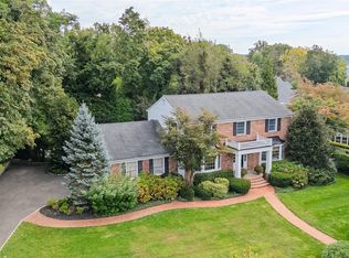 336 Bay Avenue, Huntington Bay, NY 11743