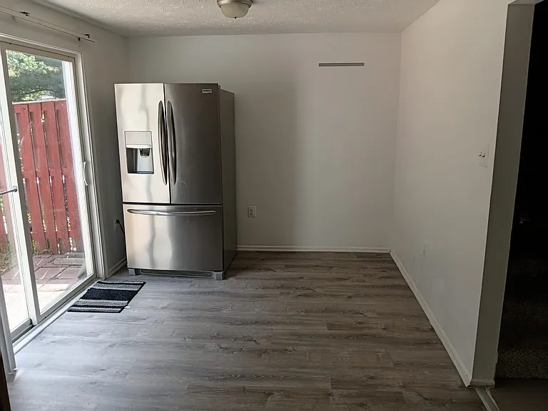 7333 Branchwood Ter — Photo 9