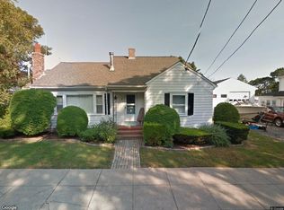 97 Ray St, Fall River, MA 02720