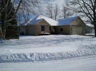 5064 Summerfield Dr, Norton Shores, MI