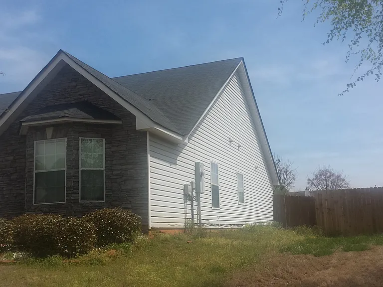 60 Lassiter Dr — Photo 11