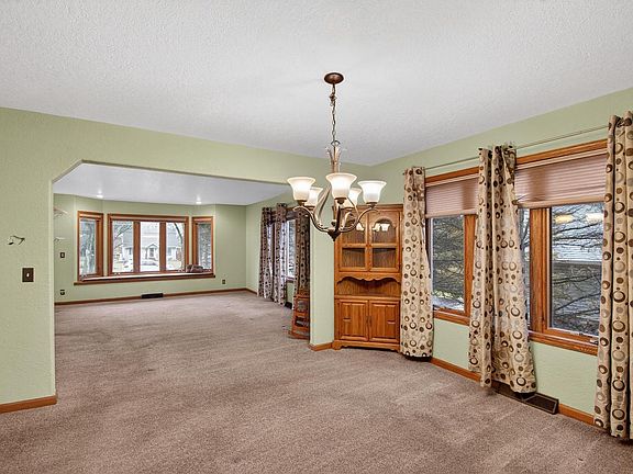 5th image of 9934 28th AVENUE