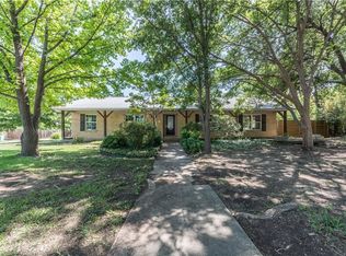 920 Ector St, Denton, TX 76201