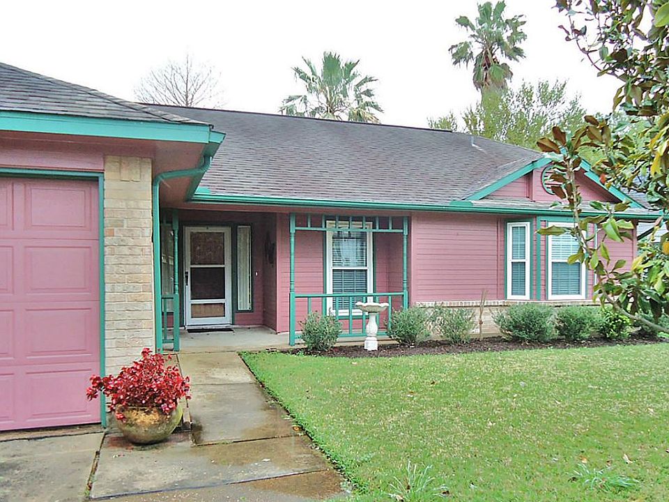 1st image of 2010 Westwind Dr