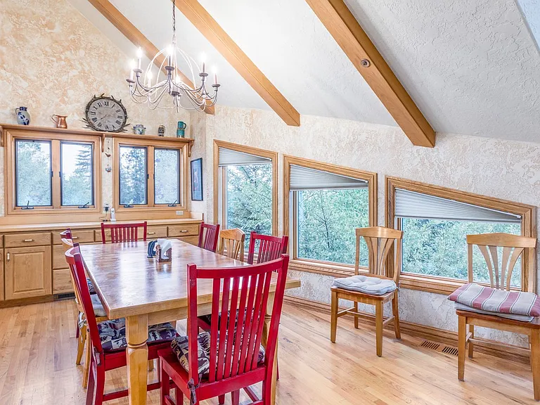 2524 Aspen Springs Dr — Photo 8