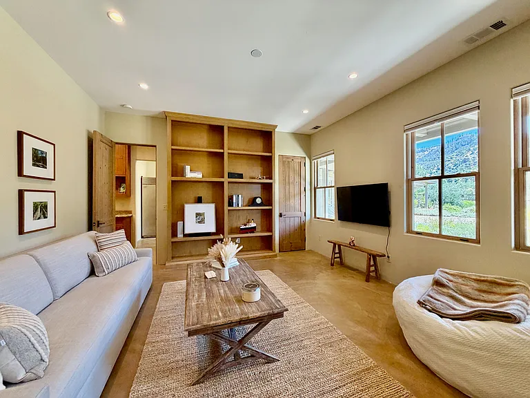 4181 Silverado Trl — Photo 5