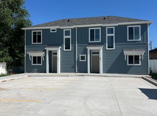 384 S Fort Ln, Layton, UT 84041