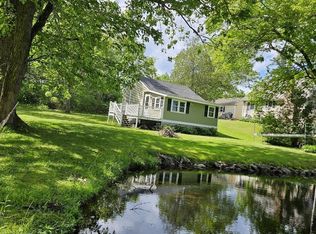 8 Cooper Rd, Vassalboro, ME 04989