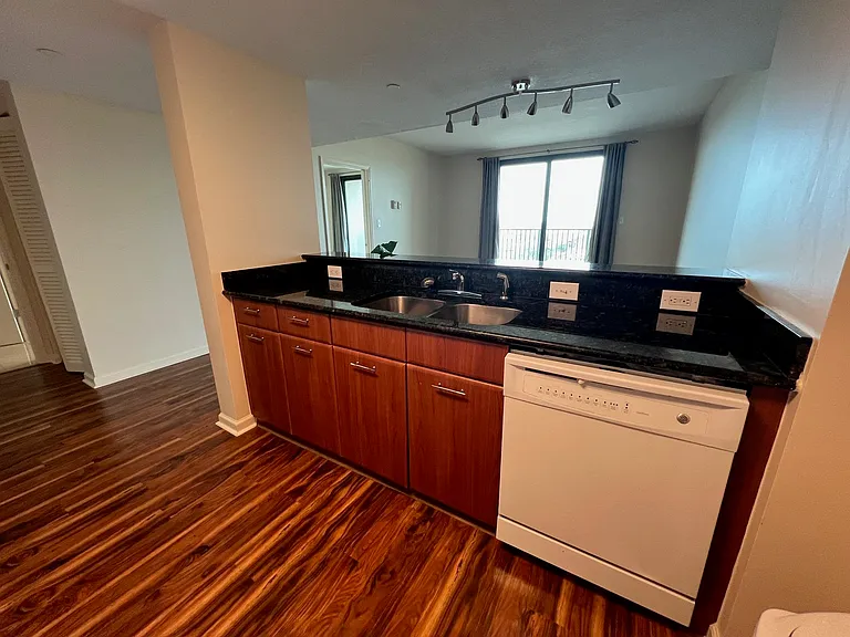 300 S Duval St #903 — Photo 10