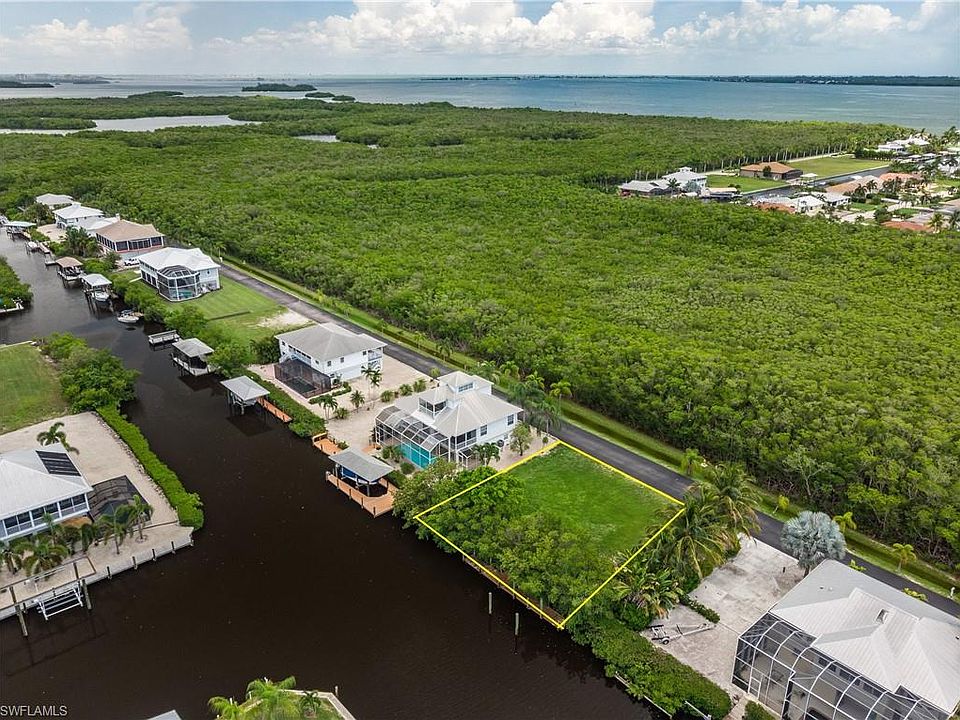 1st image of 2924 Buttonwood Key Ct