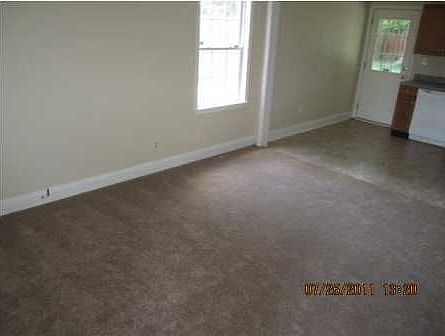 5th image of 5007 Constance Dr