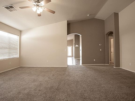 4th image of 44342 W Palmen Dr