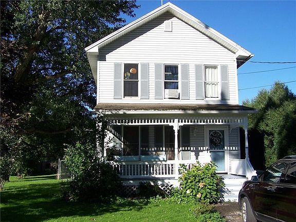 2nd image of 5051 Gray St
