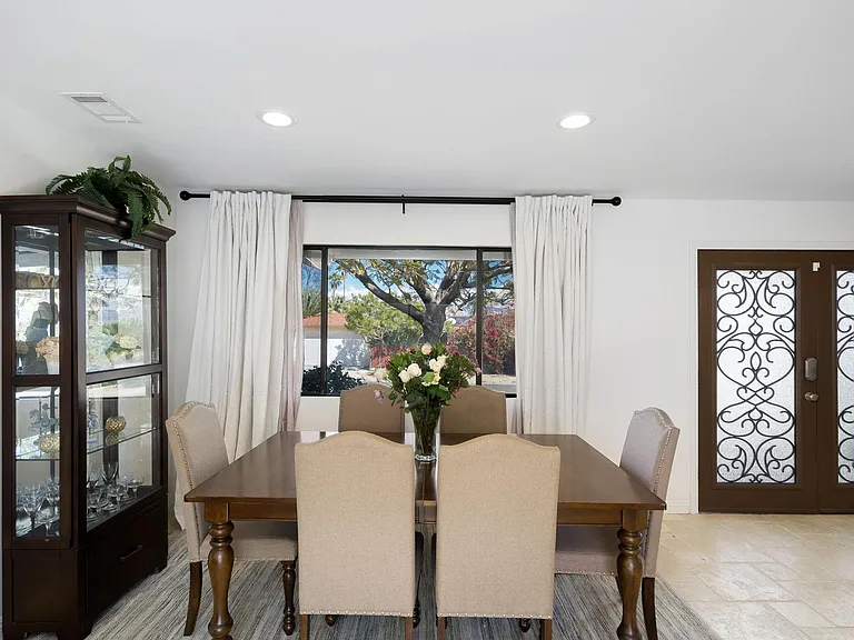 54025 Avenida Alvarado — Photo 15