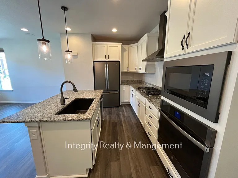 2634 Mayotte Way — Photo 10